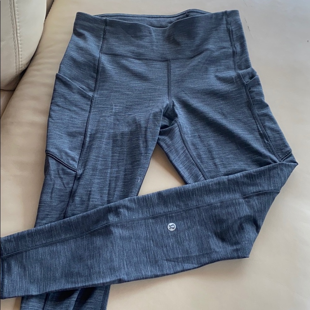 Athletic leggings